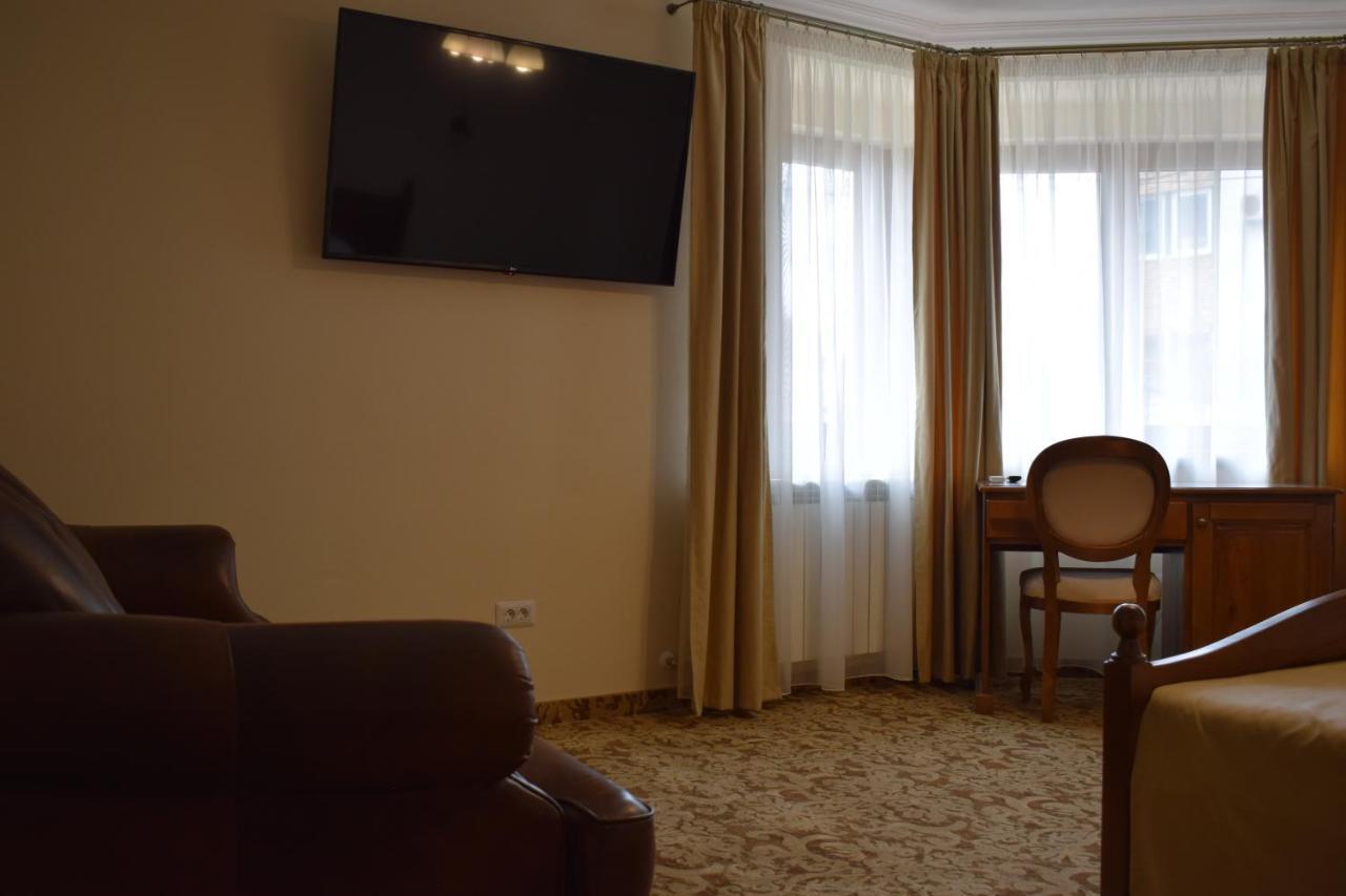 Vila Preciosa Hotell Alba Iulia Exteriör bild