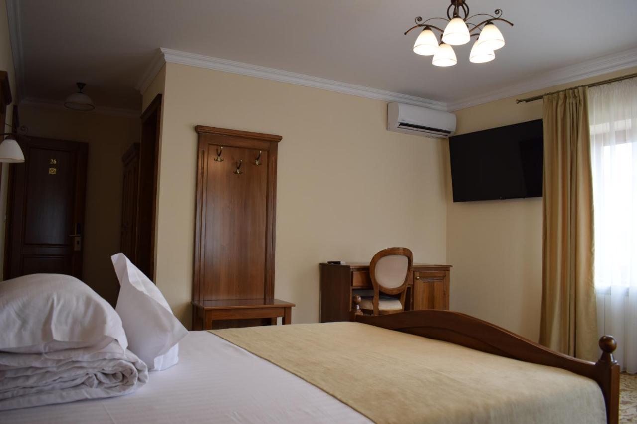 Vila Preciosa Hotell Alba Iulia Exteriör bild