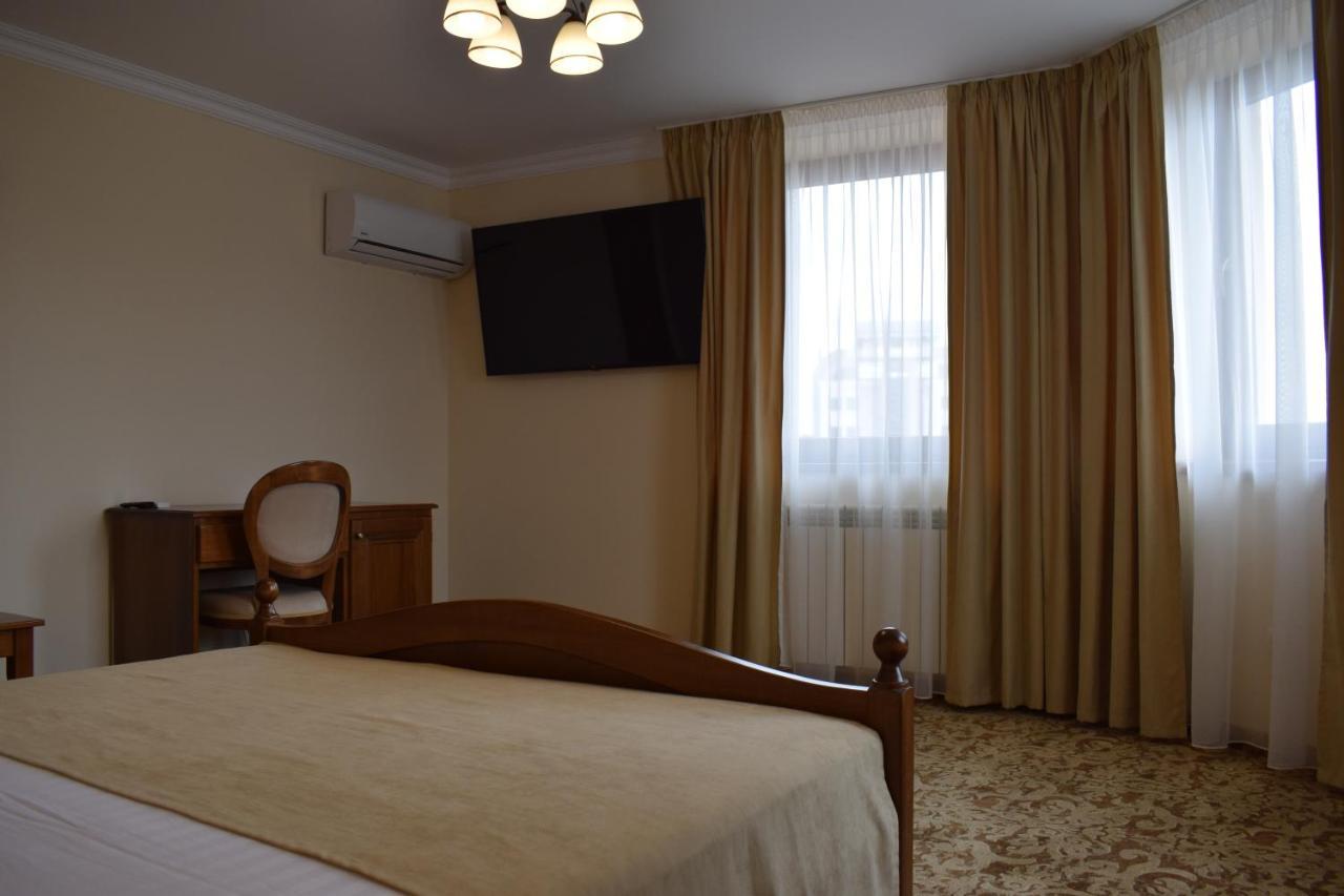 Vila Preciosa Hotell Alba Iulia Exteriör bild